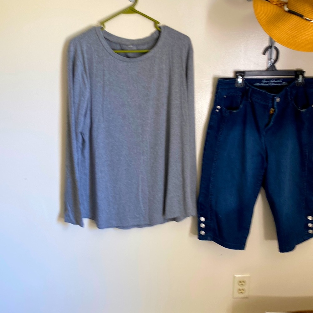 Gray shirt